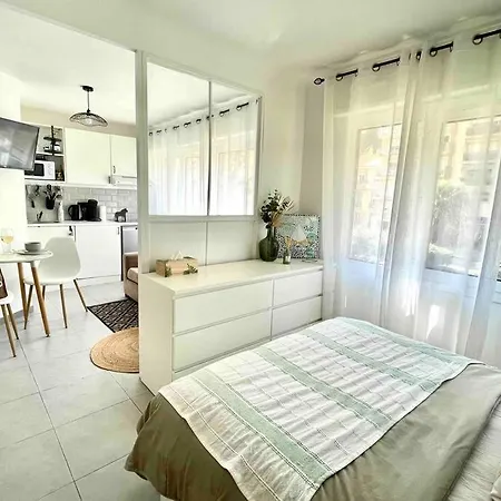 Apartament Studio Lumineux Avec Coin Nuit A